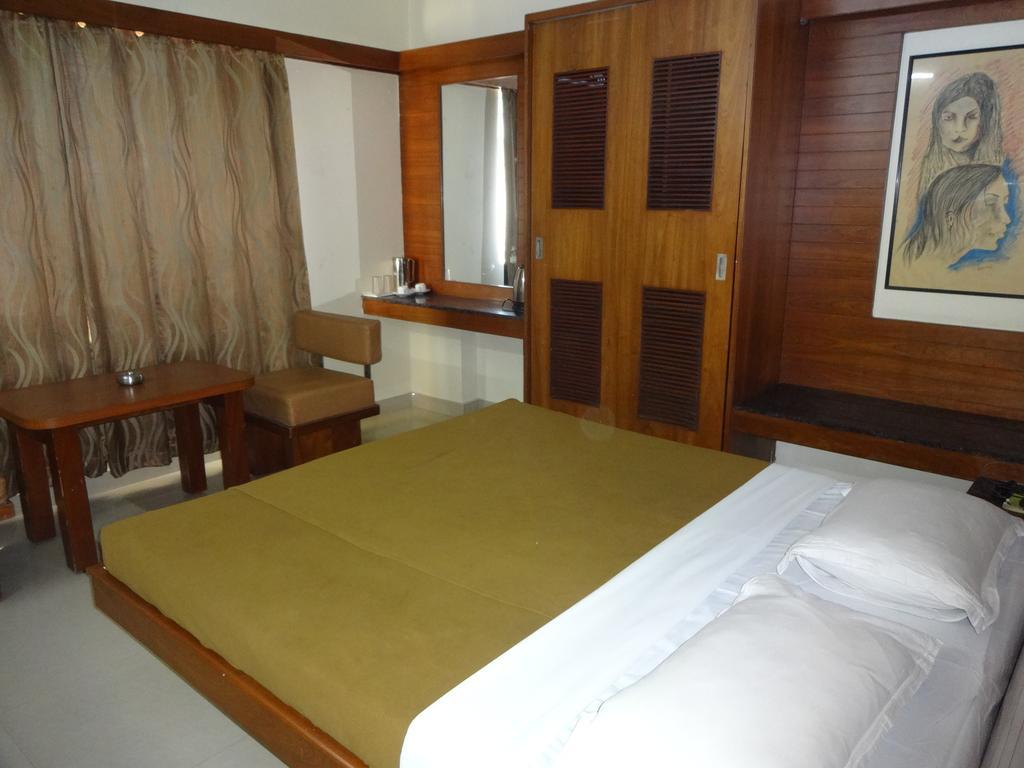 Sheetal Residency Hotel Bangalore Bagian luar foto