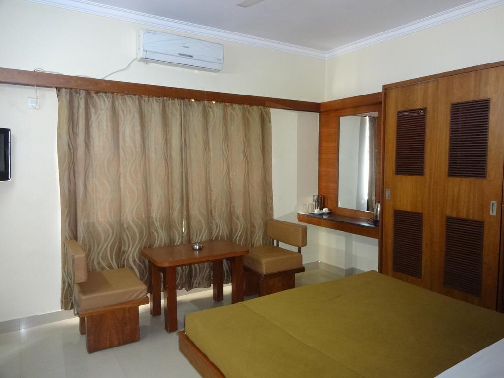Sheetal Residency Hotel Bangalore Bagian luar foto
