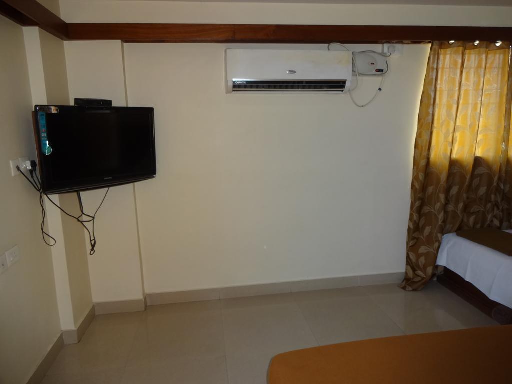 Sheetal Residency Hotel Bangalore Bagian luar foto